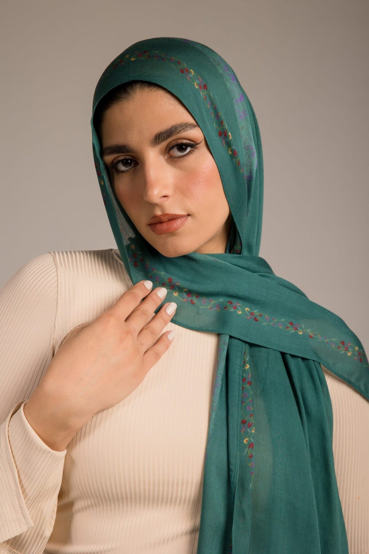 Worood Emerald Queen Modal Scarf